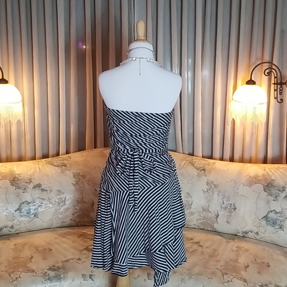 Calvin Klein "Fit & Flare" Strapless Sund… - Picture 3 of 8